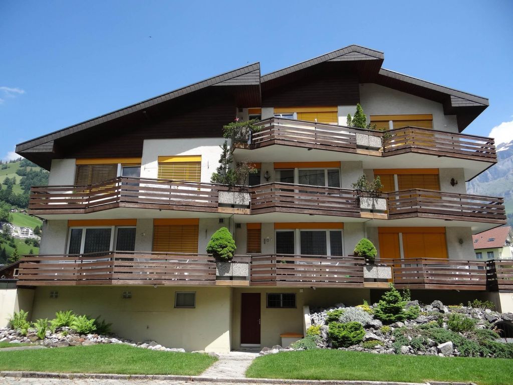 Appartement Birkenstrasse 52 in Zwitserland