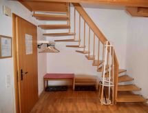 Ruim chalet midden in Engelberg, vlakbij meer en piste voor 8 personen - thumbnail 5
