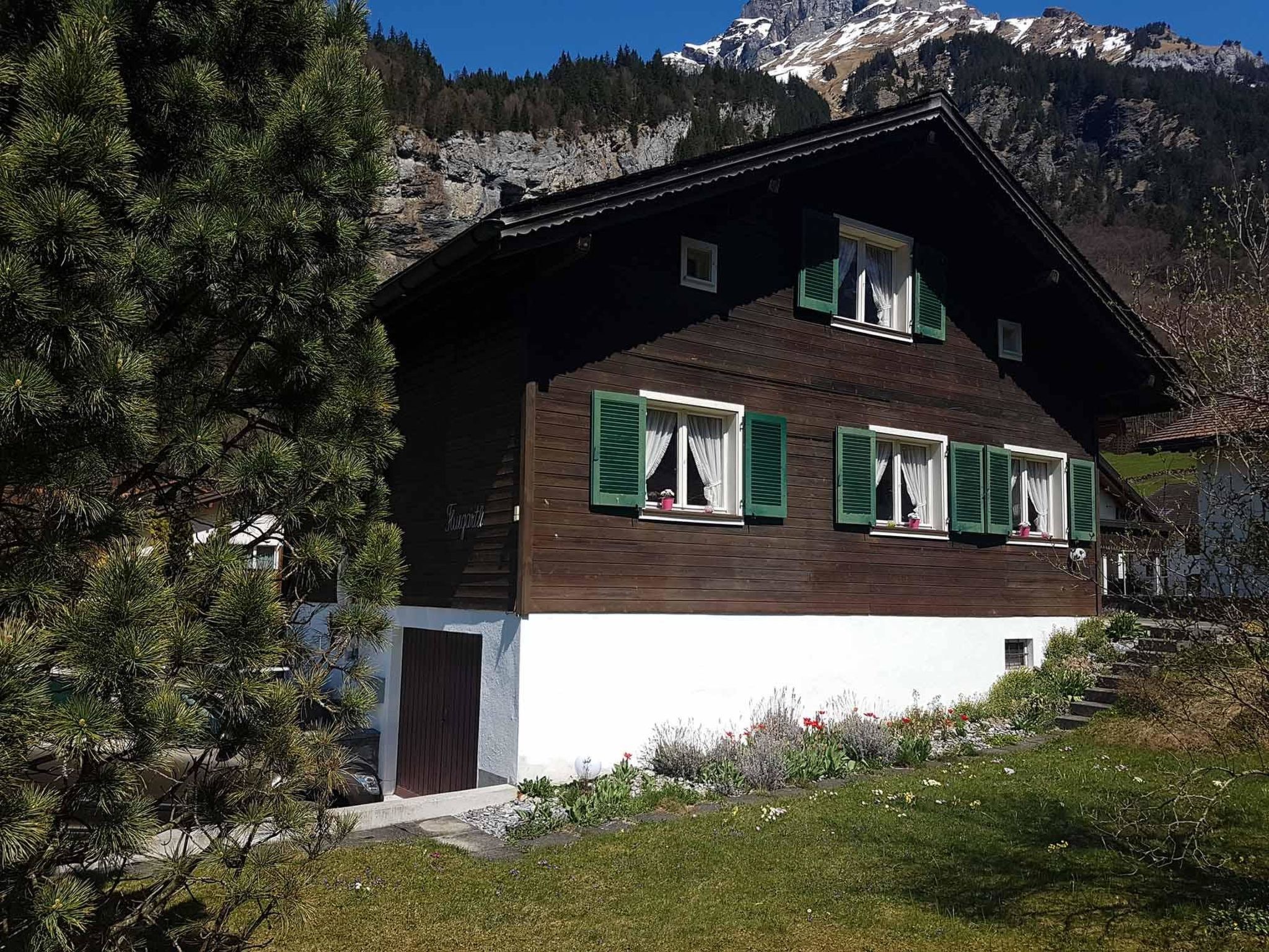 Chalet Fluegärtli Appartement/Fewo 6-Bettwohnung