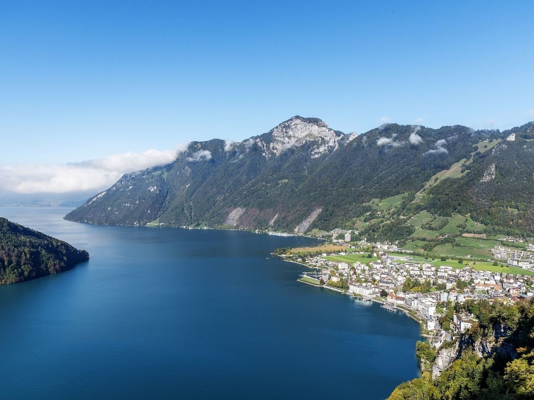 Lake View Studio-Image-tags.info