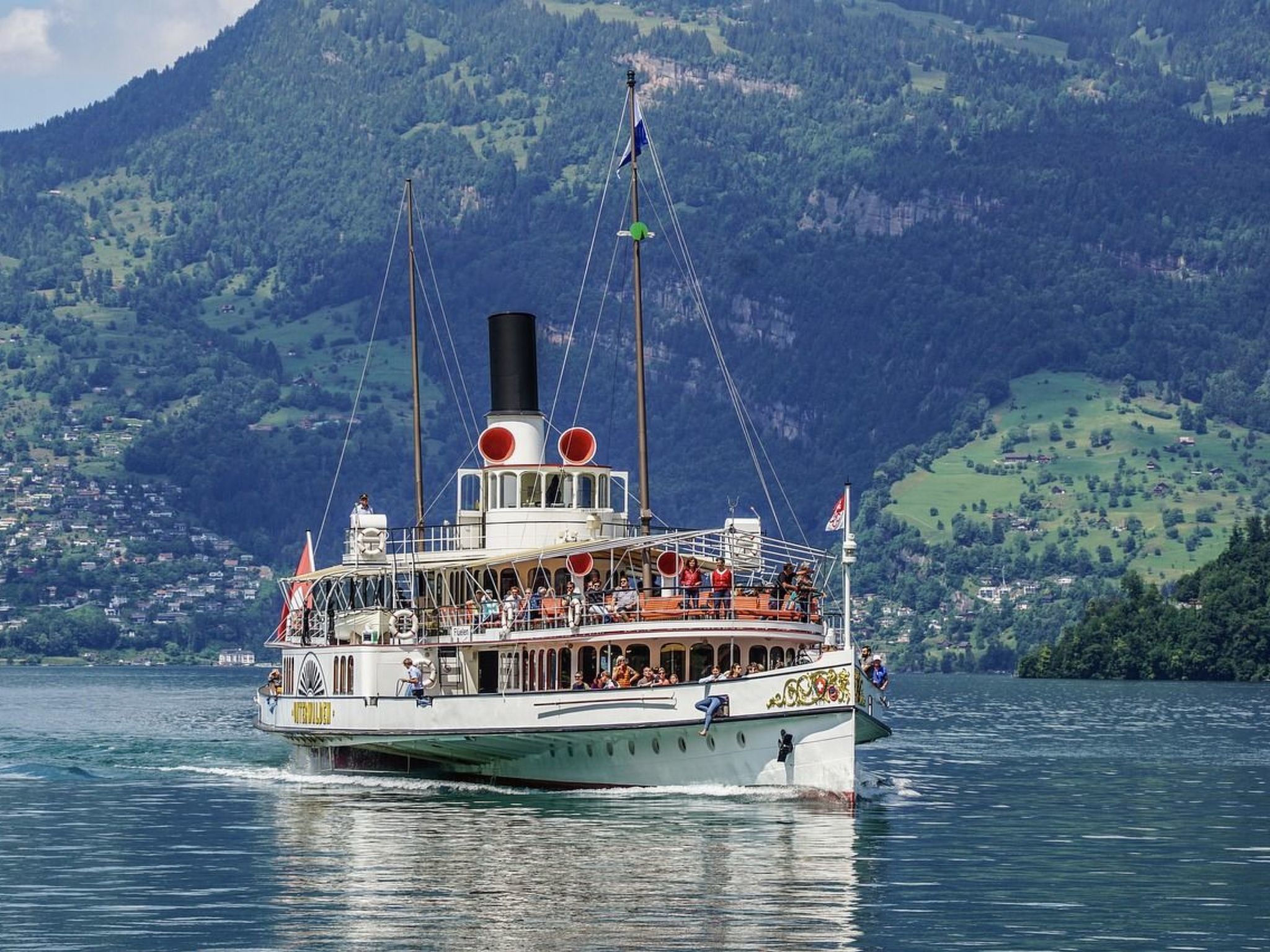 Lake View Studio-Image-tags.info