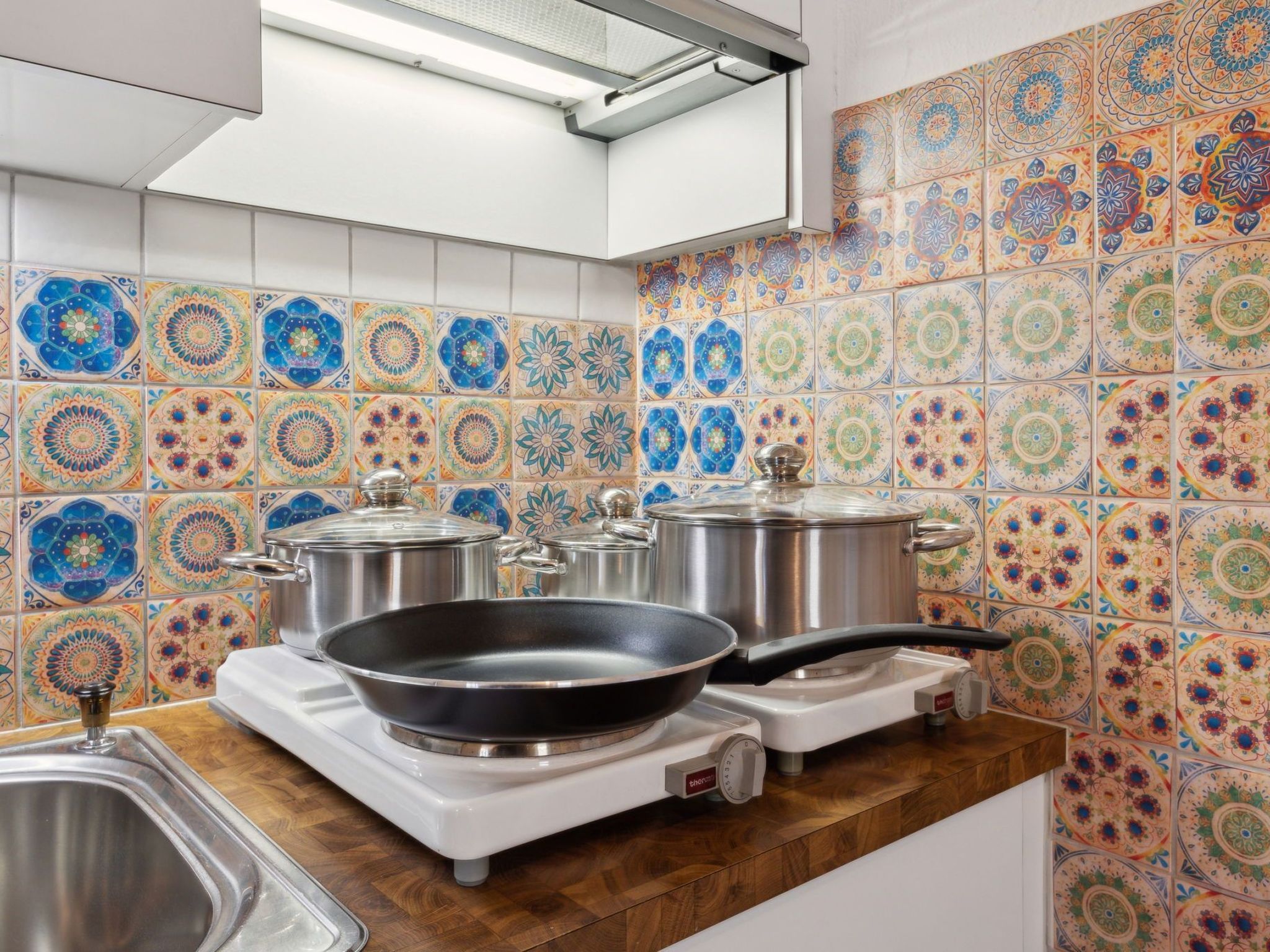 4 Seasons Apartment-Image-tags.info