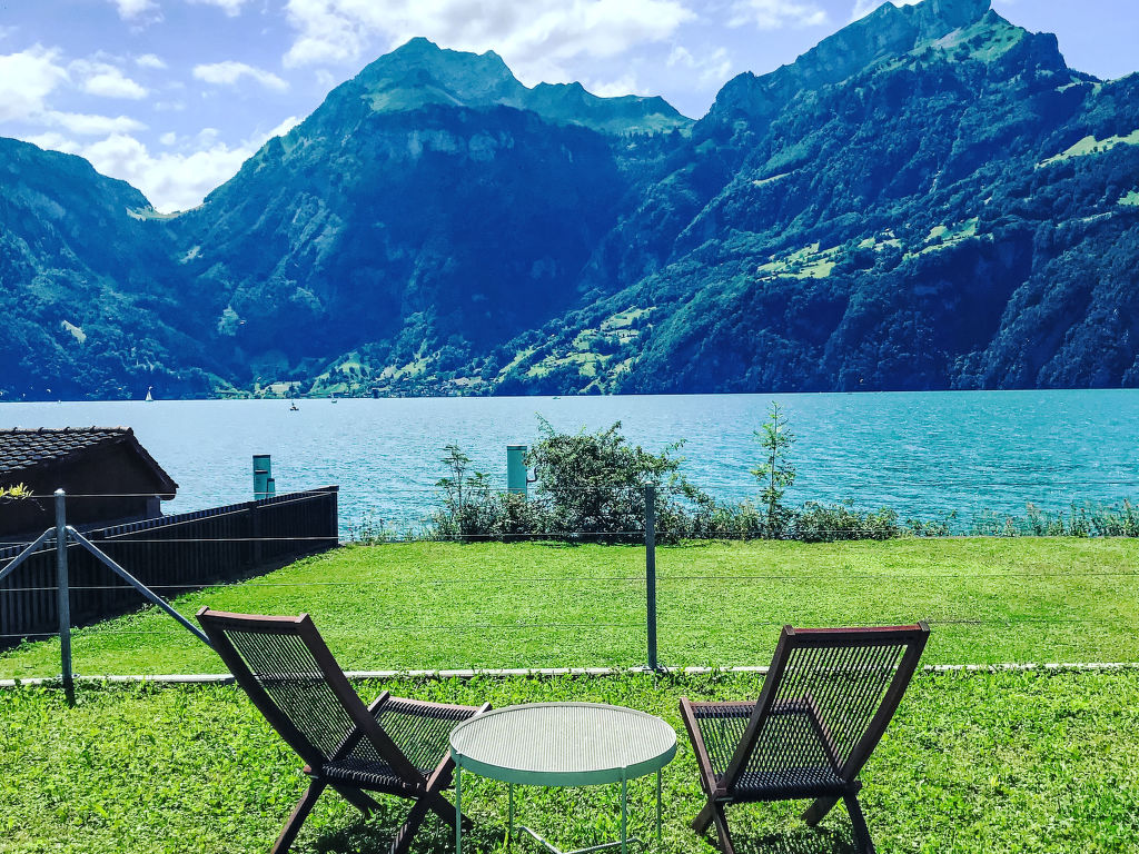 Vakantiehuis Villa am See 3 in Zwitserland