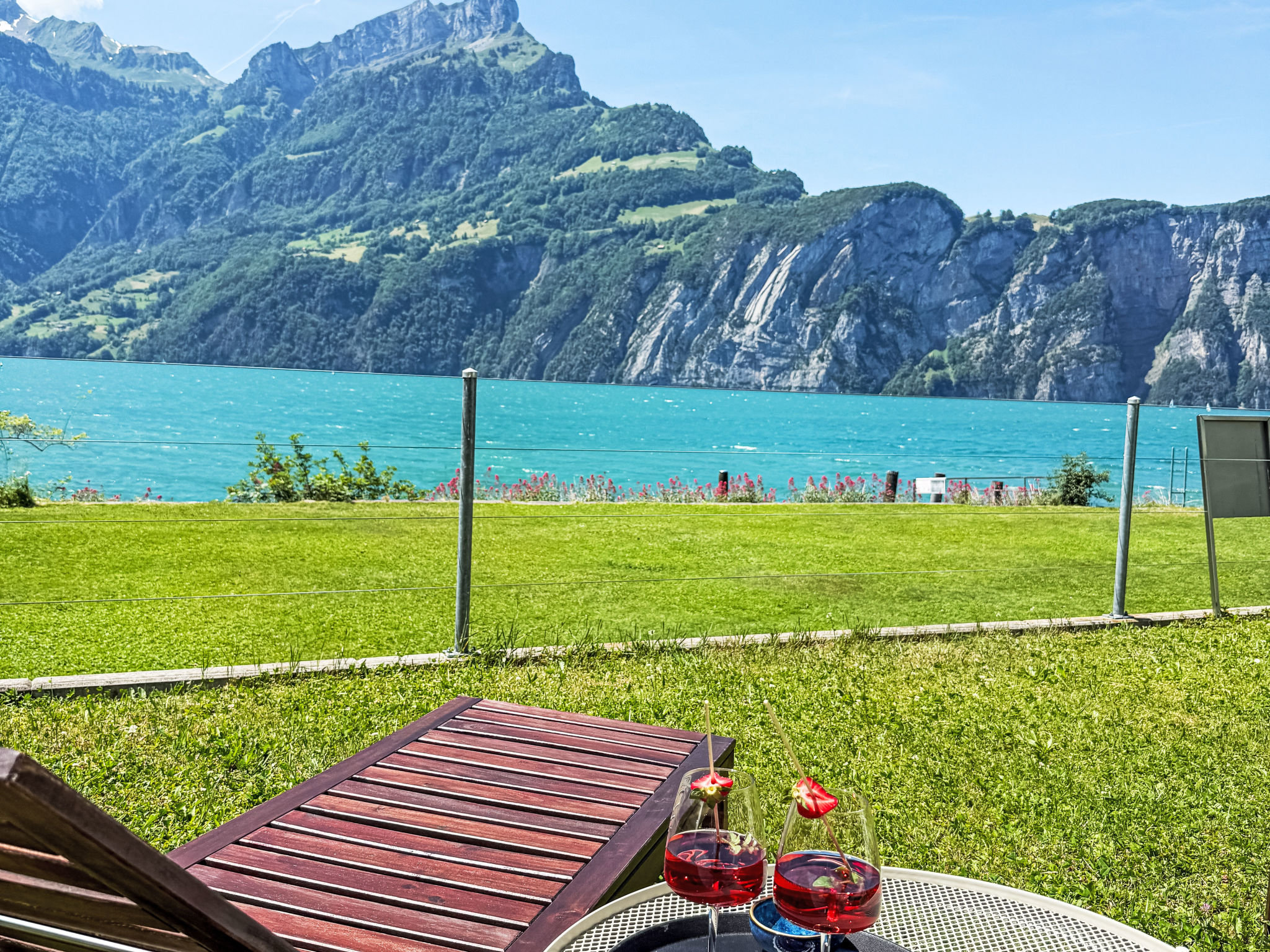Ferienvilla am See 3 für 2-4 Personen - Buiten