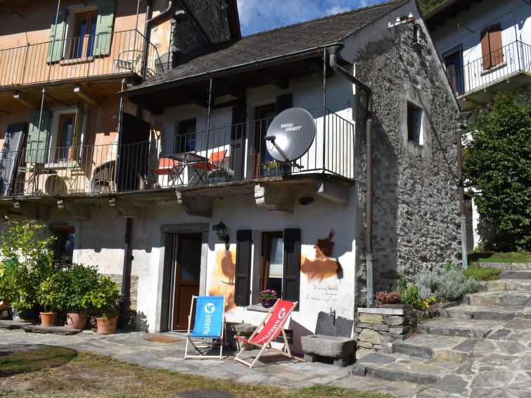 Search and Stay destination Cugnasco-Gerra, TI - Switzerland from AU$ 300. Bertino