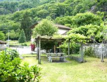Rustiek vakantiehuis Margarita in Lodrino, Ticino – midden in de bergen - thumbnail 5