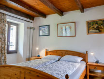 Rustiek vakantiehuis Margarita in Lodrino, Ticino – midden in de bergen - thumbnail 3