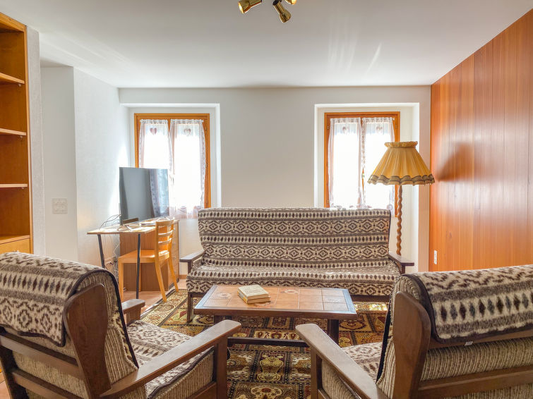 Search and Stay destination Rossa, GR - Switzerland from AU$ 307. Casa della Posta