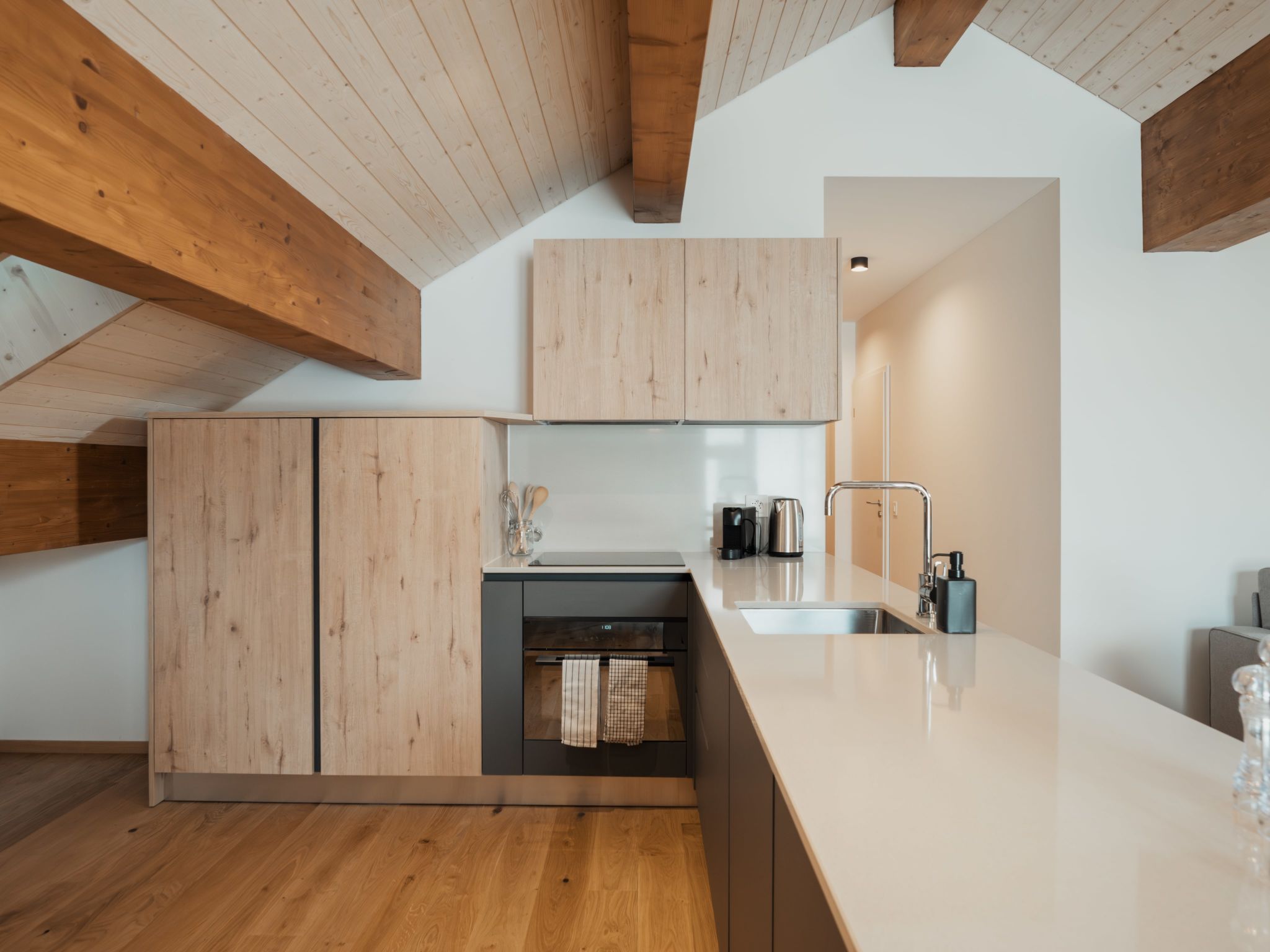 Alpine Apartments, (San Bernardino). - Dedans