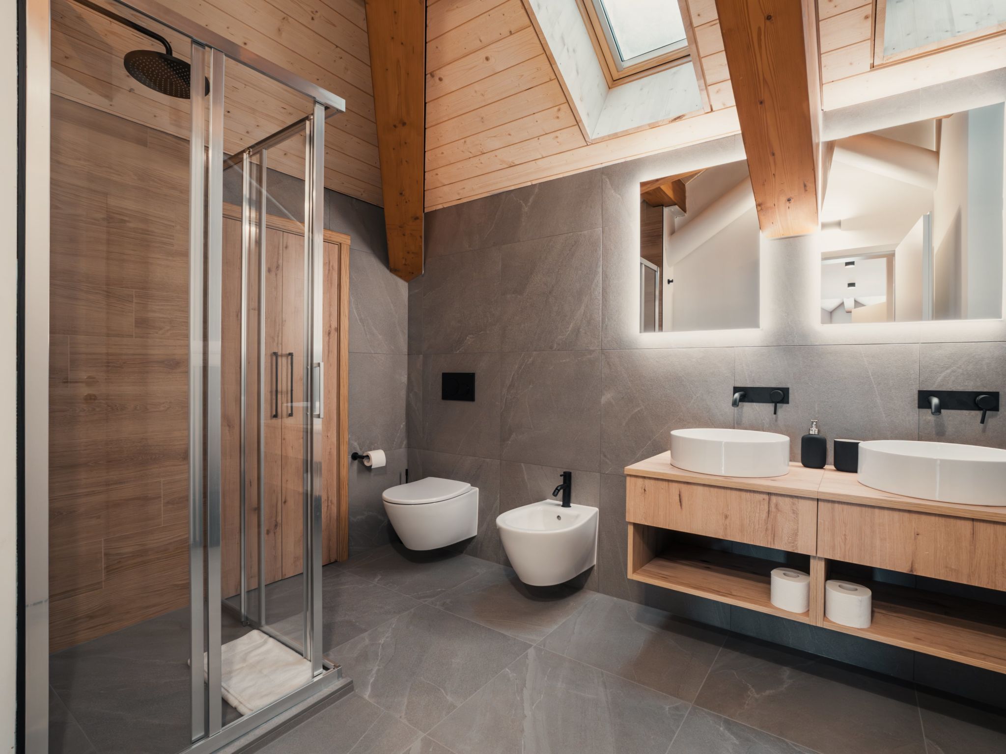 Alpine Apartments, (San Bernardino).