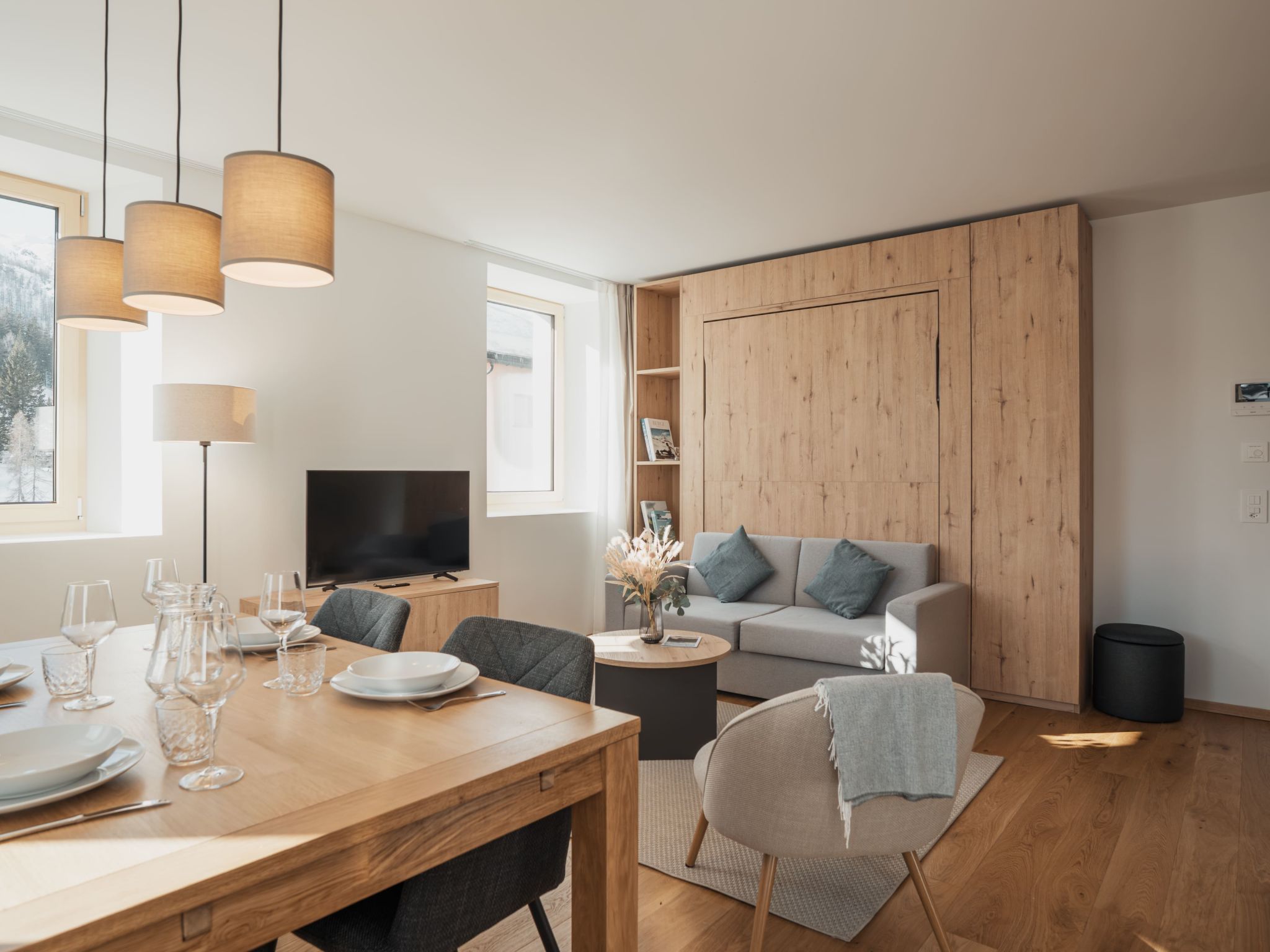 Alpine Apartments, (San Bernardino). - Dedans