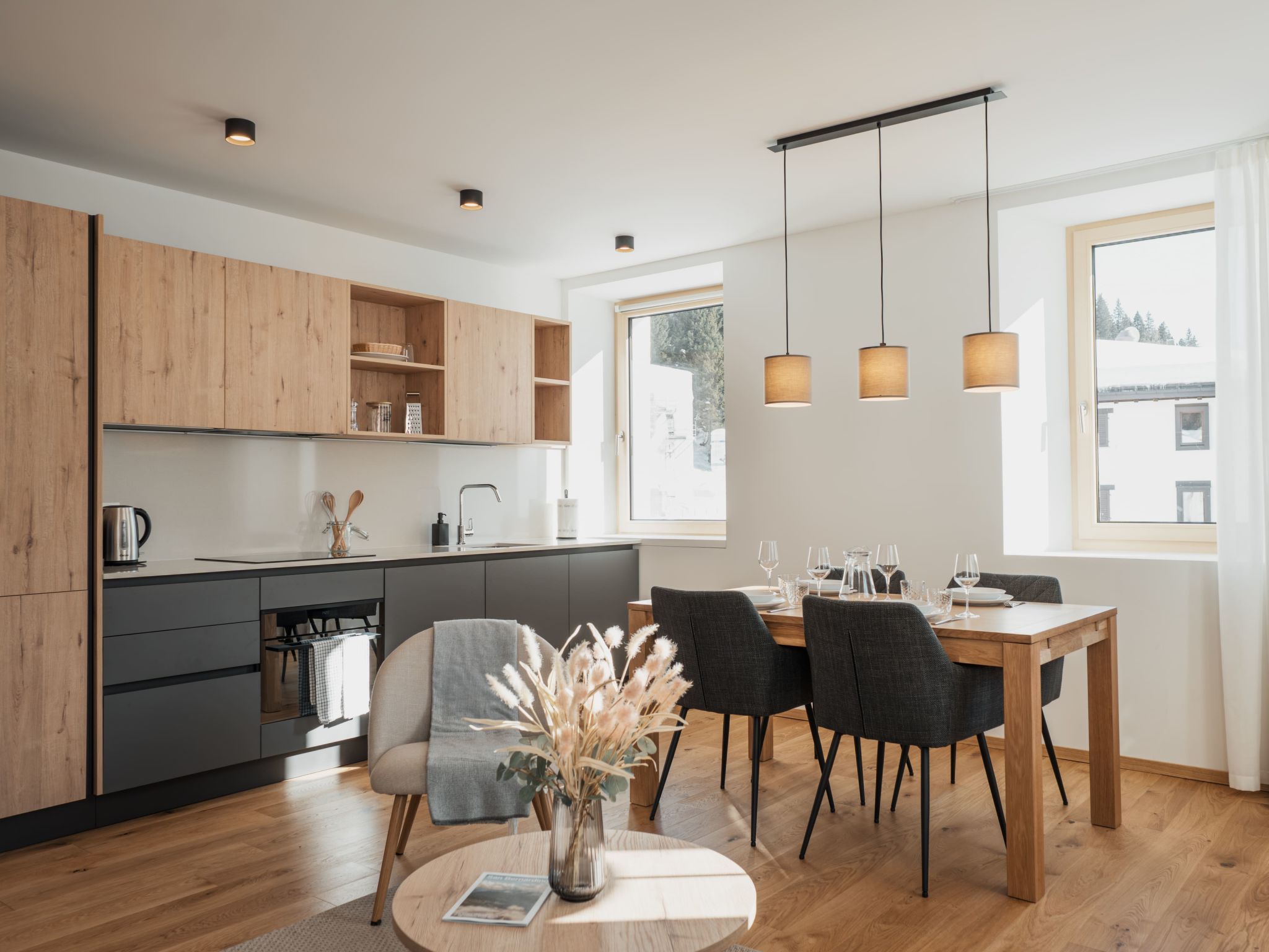 Alpine Apartments, (San Bernardino). - Dedans