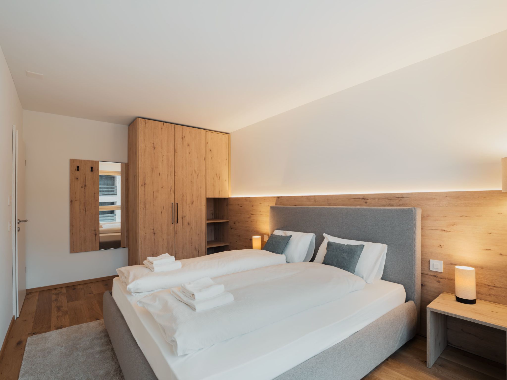 Alpine Apartments, (San Bernardino). - Dedans