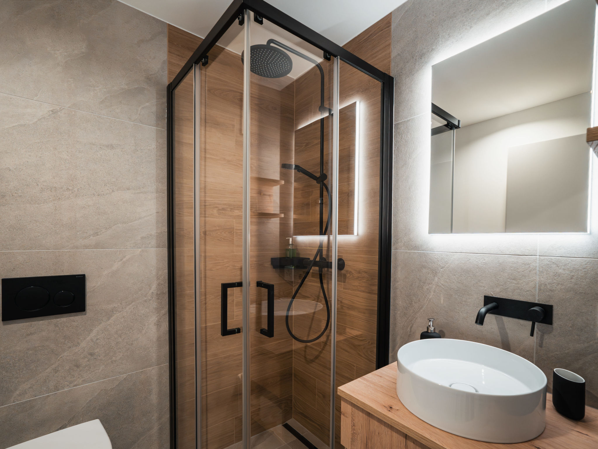 Alpine Apartments, (San Bernardino). - Dedans