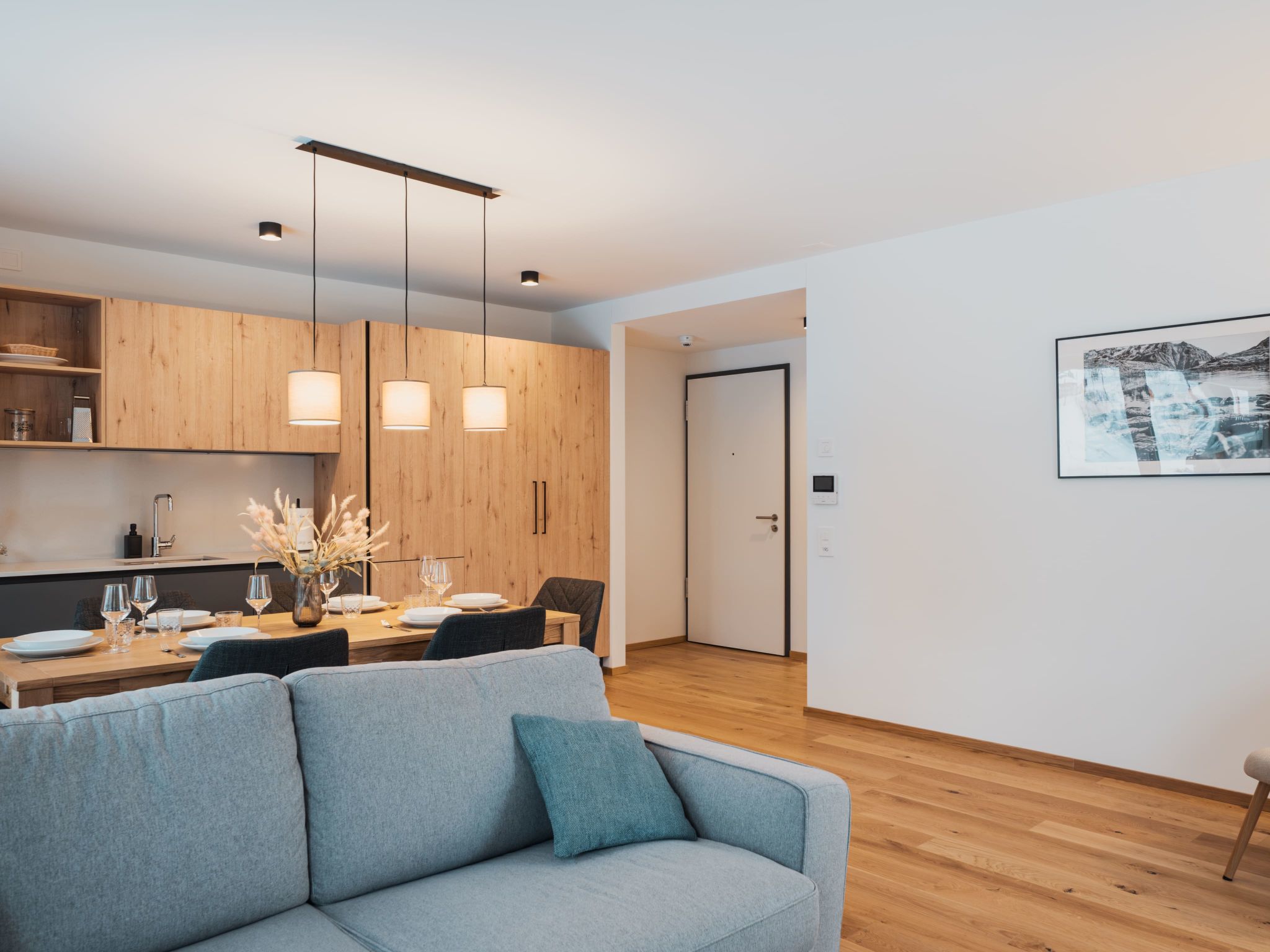 Alpine Apartments, (San Bernardino). - Dedans