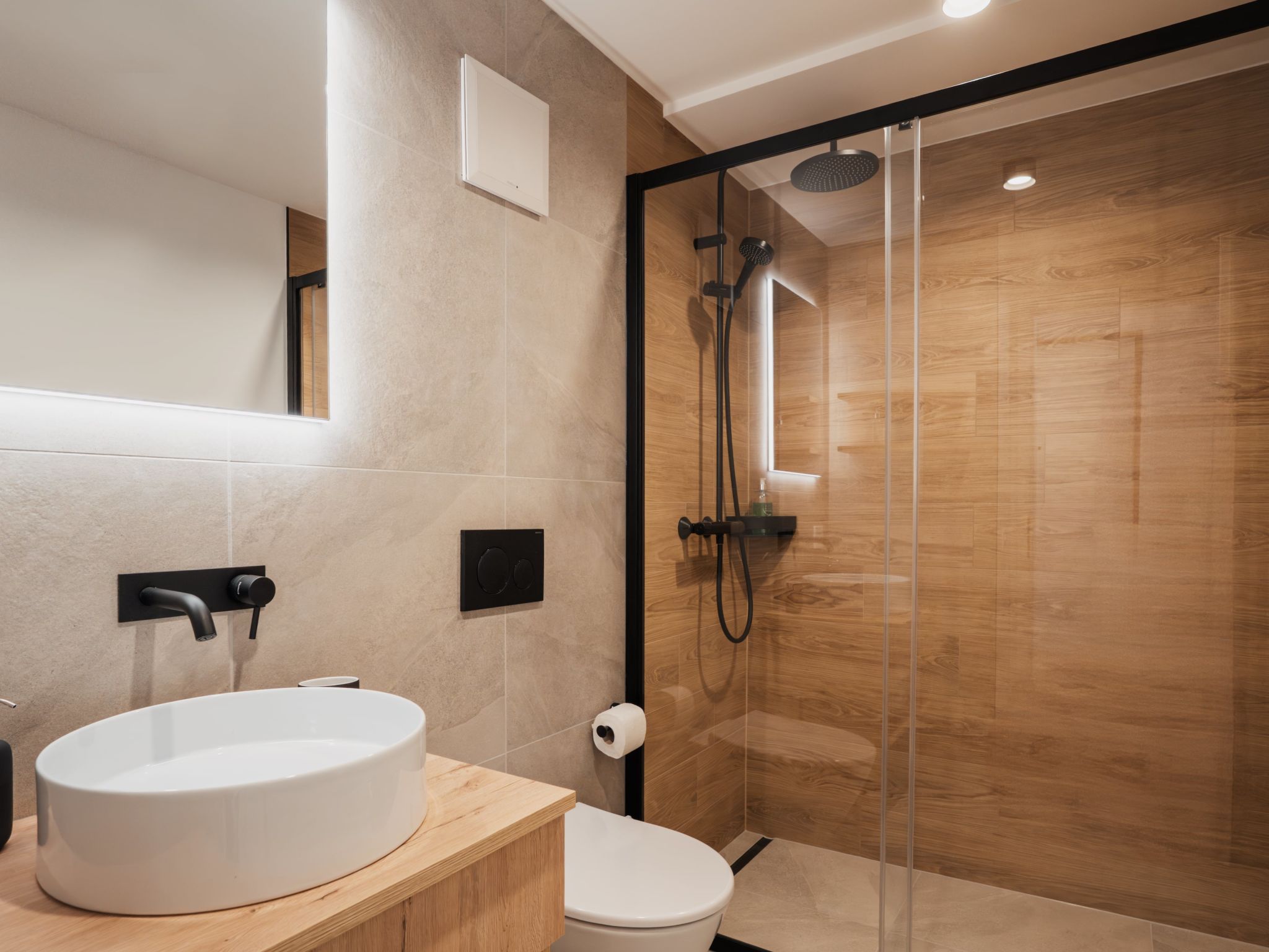 Alpine Apartments, (San Bernardino). - Dedans