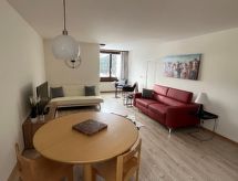 Panoramisch appartement met zicht op bergen en skipistes in San Bernardino - thumbnail 4