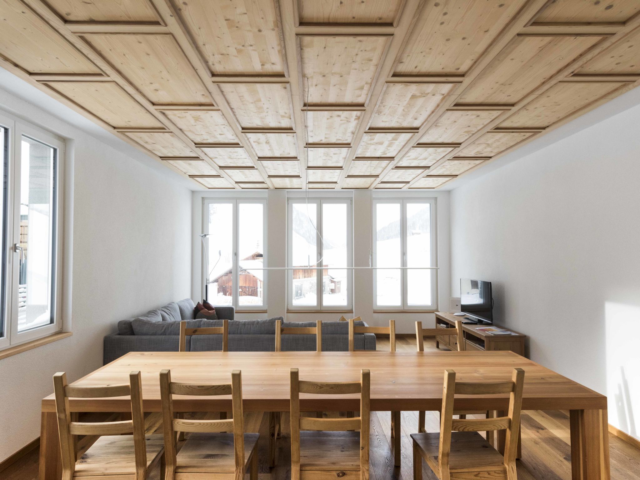 Isla, (Nufenen). - Binnen