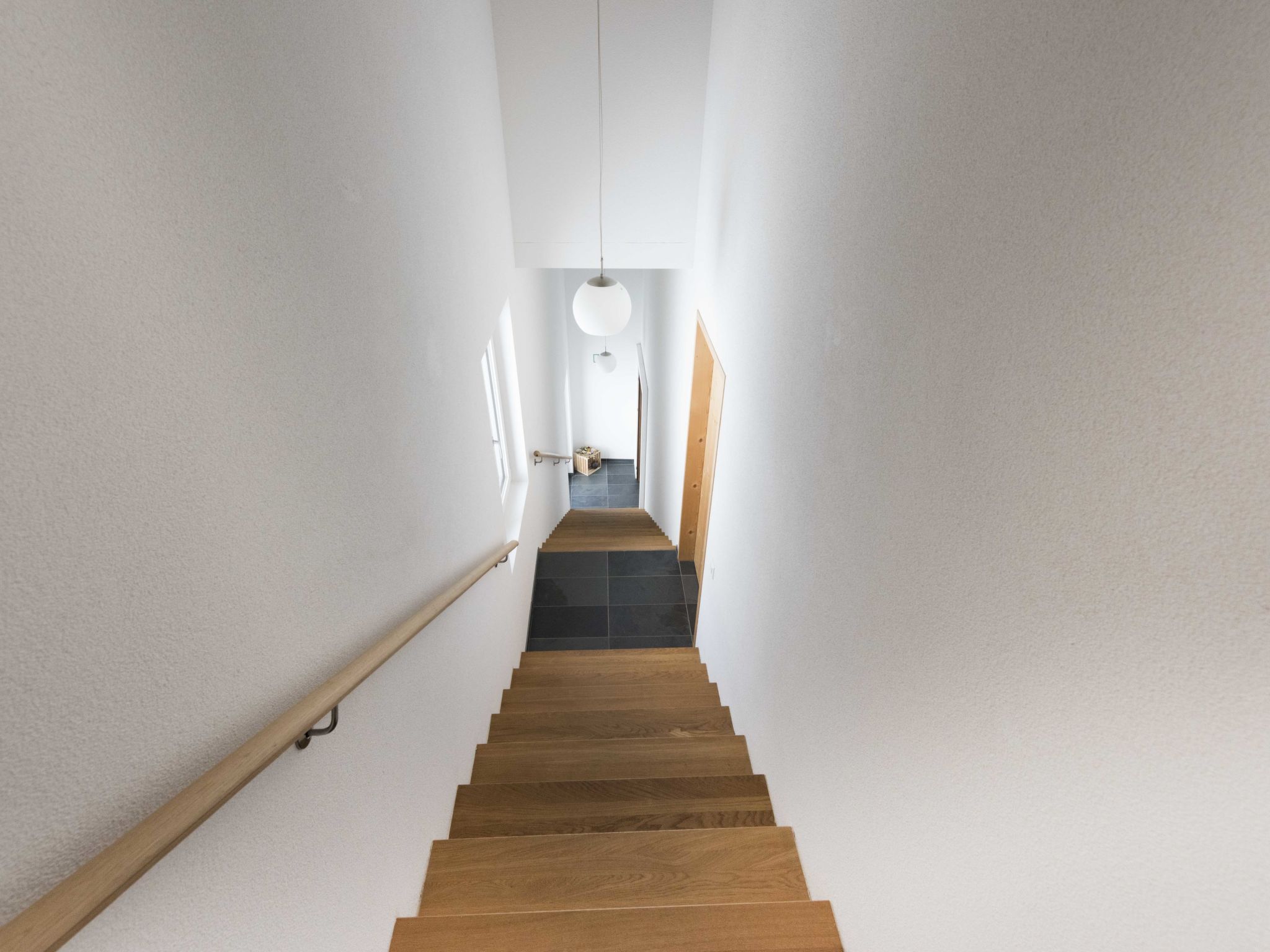 Isla, (Nufenen). - Binnen