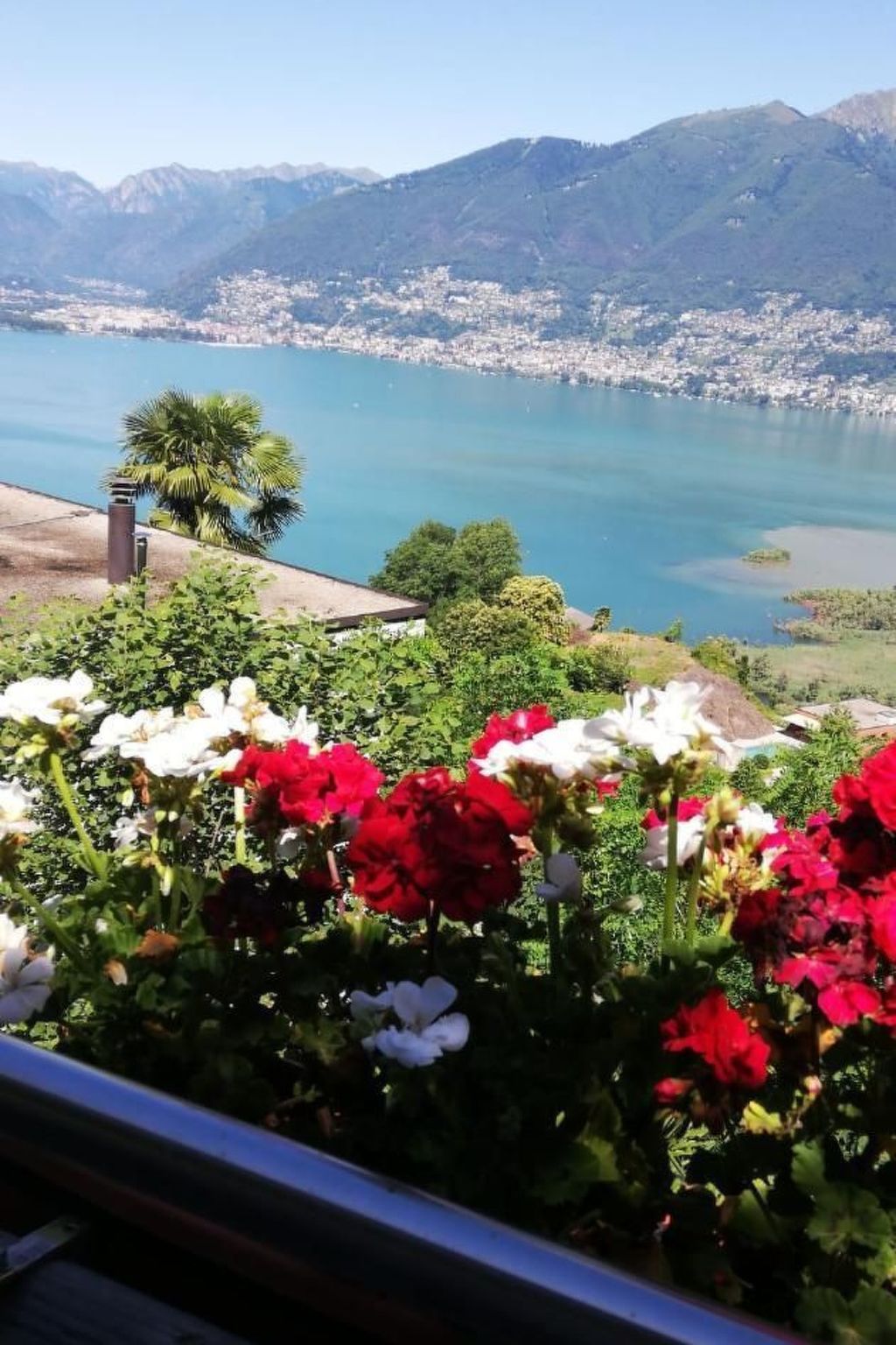 Photo of Casa Ines - 1 1/2 Zimmer Whg Terrasse mit Seesic