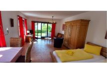 Casa Daniela: sfeervol appartement met zwembad in Ticino, 1,4 km van Lago Maggiore - thumbnail 3
