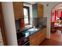 Casa Daniela: sfeervol appartement met zwembad in Ticino, 1,4 km van Lago Maggiore - thumbnail 5