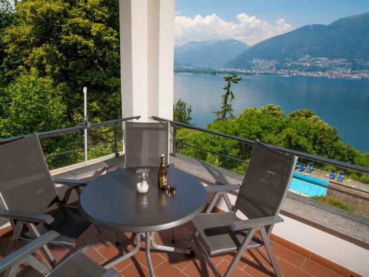 3-persoons appartement met bergzicht in Vira · 3 pers. in Vira