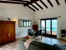 Vrijstaand vakantiehuis Casa Bianca bij het meer van Vira, Ticino - thumbnail 6