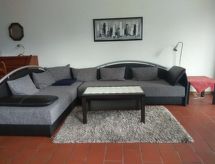 Licht appartement met panoramisch bergzicht, zwembad en garage in Vira - thumbnail 6