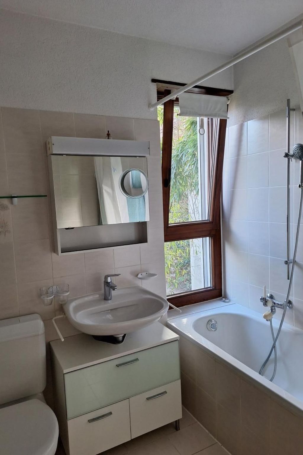 Virabella 8-Image-tags.info