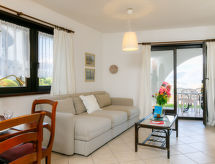 Verwarmd zwembad en meerzicht in modern appartement in Piazzogna · 2 pers. - thumbnail 3