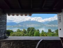 Vrijstaand vakantiehuis met panoramisch uitzicht over het Lago Maggiore - thumbnail 2