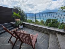 Vrijstaand vakantiehuis met panoramisch uitzicht over het Lago Maggiore - thumbnail 3