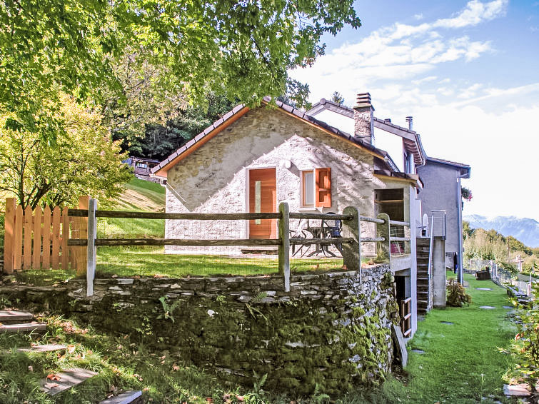 Search and Stay destination Bellinzona, TI - Switzerland from AU$ 264. La Cassìna