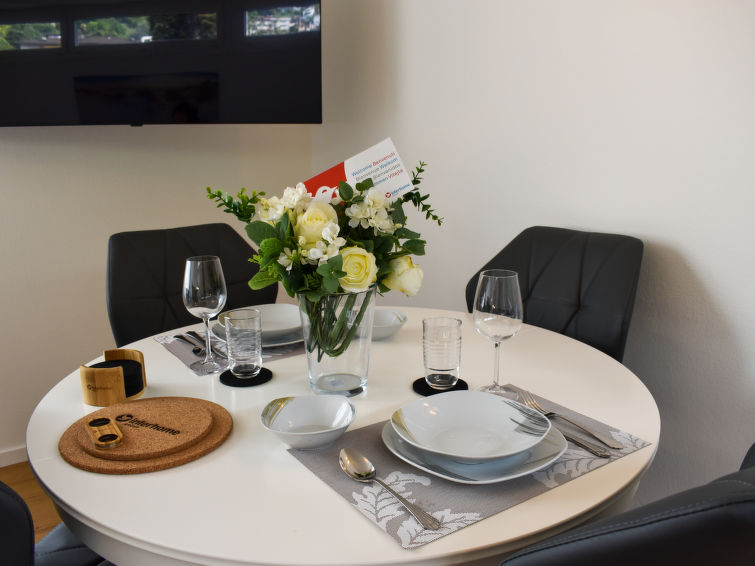 Search and Stay destination Muralto, TI - Switzerland from AU$ 355. Residenza Aviva