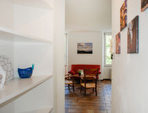 Ruim appartement in centrum Muralto, 200 meter van het Lago Maggiore - thumbnail 6