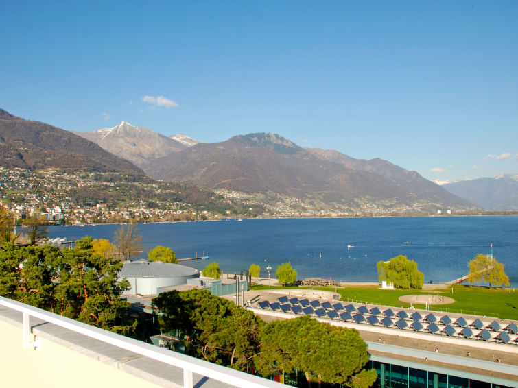 Villas to rent in Switzerland details