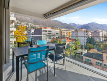 Op 600 m van het meer: Modern appartement in Locarno met wellness · 1 slk - thumbnail 2