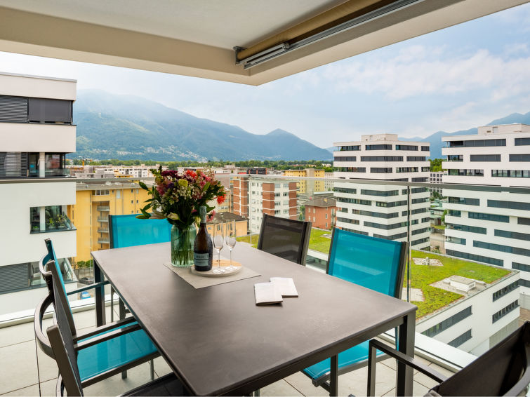 LocTowers A4.9.2 Apartment in Locarno