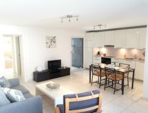 Luxueus appartement aan het Lago Maggiore met panoramisch uitzicht op het meer - thumbnail 4
