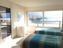Modern Suite met 180° Uitzicht op Lago Maggiore aan het Water - thumbnail 1