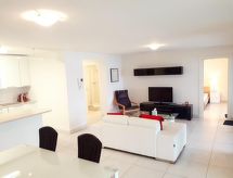 Modern Suite met 180° Uitzicht op Lago Maggiore aan het Water - thumbnail 2