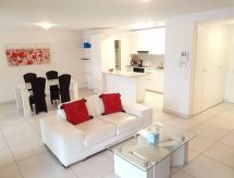 Modern Suite met 180° Uitzicht op Lago Maggiore aan het Water - thumbnail 3