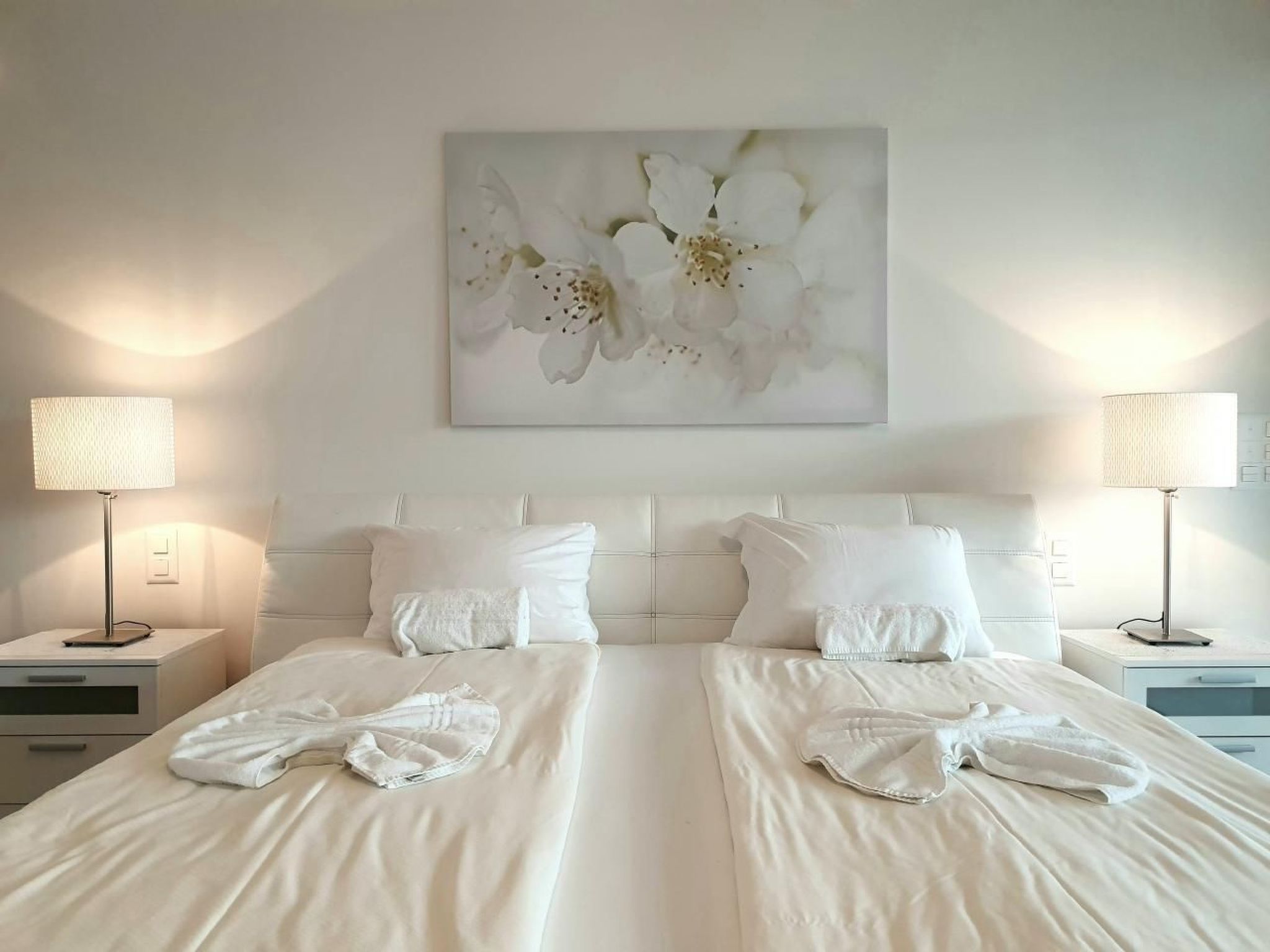 Lake View Penthouse 701-Binnen