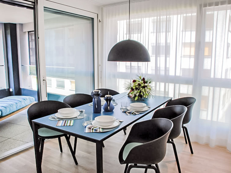 Search and Stay destination Locarno, TI - Switzerland from AU$ 597. LaVille B-1-2