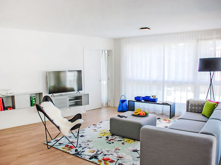 LaVille B-3-2 Apartment in Locarno