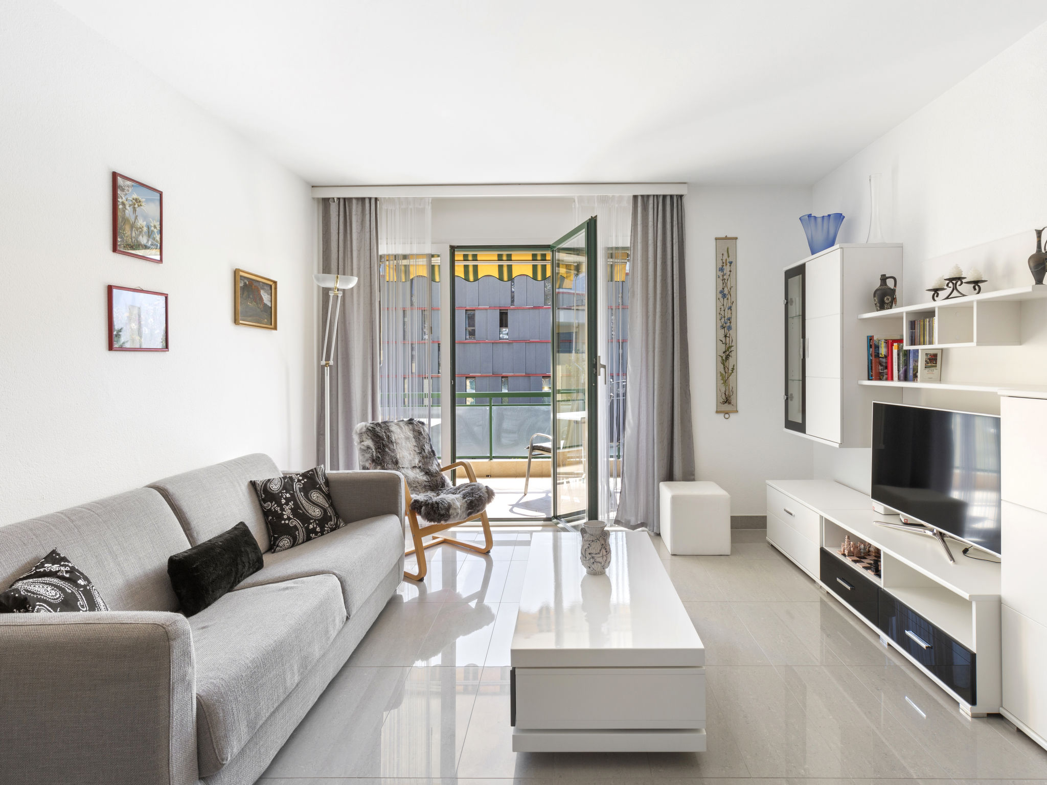Robinia-City Apartment in Locarno