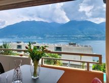 Casa Rivapiana: Stijlvol appartement op 50 meter van het Lago Maggiore - thumbnail 1