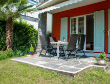 Rustiek appartement aan de golfbaan bij Locarno en Lago Maggiore - thumbnail 6