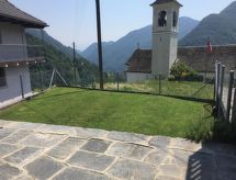 Vrijstaande vakantiewoning in Crana, Ticino met uitzicht op de bergen - thumbnail 1